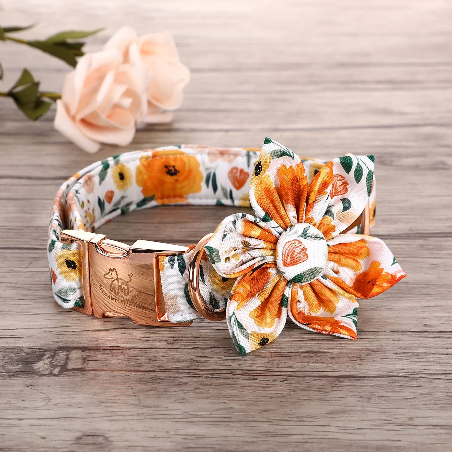 Elegant little tail Sunflower Girl Dog Collar for Female Dogs, Pet Collar Adjustable Dog Collars with Flower Gift for Medium Dogs