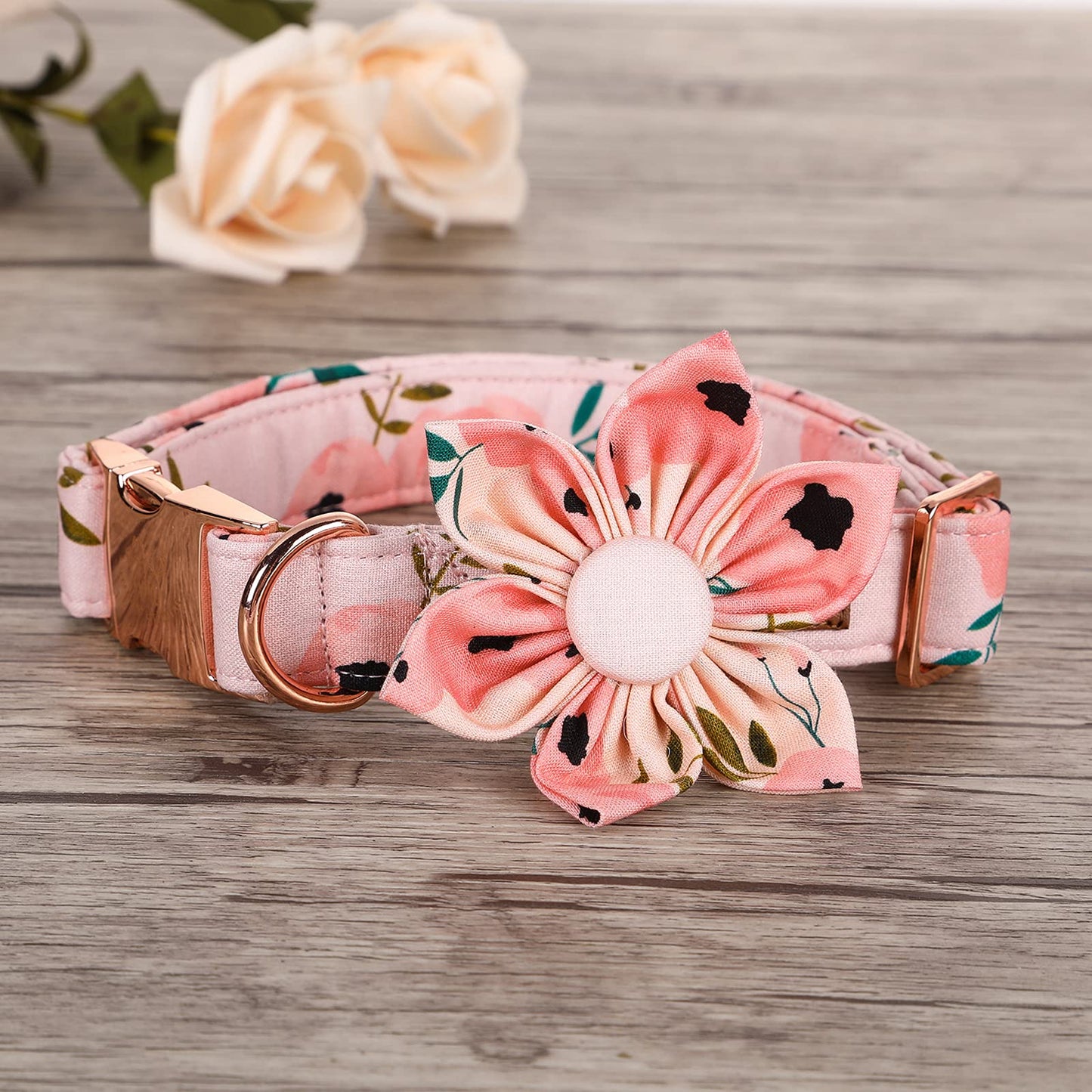 Elegant little tail Sunflower Girl Dog Collar for Female Dogs, Pet Collar Adjustable Dog Collars with Flower Gift for Medium Dogs